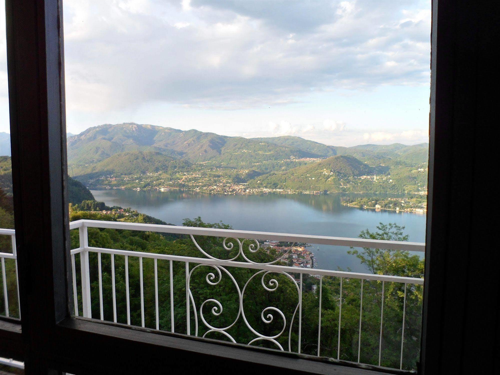 Hotel Panoramico Lago D'Orta (Adults Only) Madonna Del Sasso Exterior foto